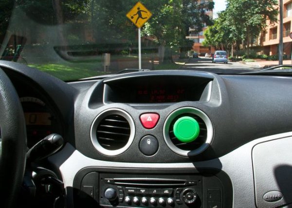 Magnetic Car Holder - Imagen 2